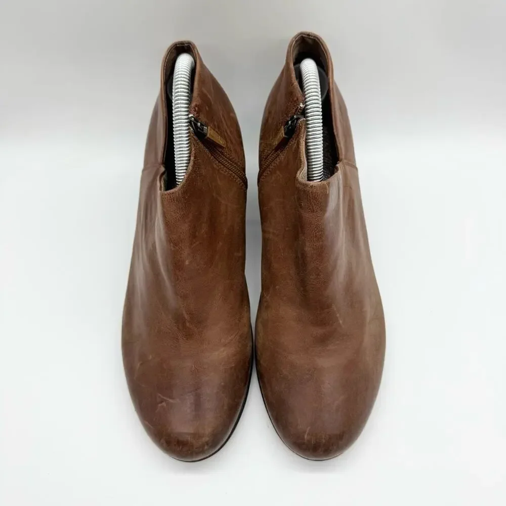 Dansko Raina Leather Low Heel Dip Side Comfort Bootie Brown Sz 40 Office Minimal - Picture 5 of 15